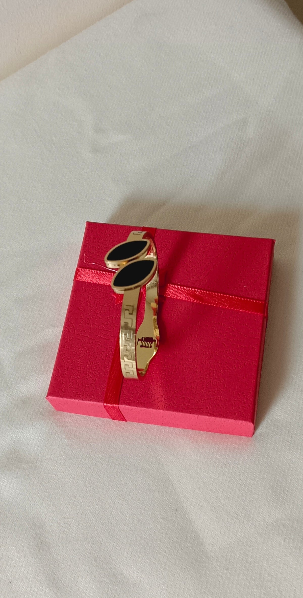 Black Petal Shaped Gold Finish Stainless Steel Cuff Bracelet