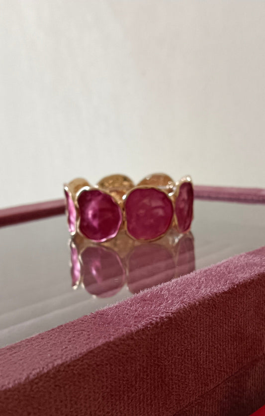 Gold Finish Anti Tarnish Alloy Plated Wine Colored Panels Stretch Bracelet