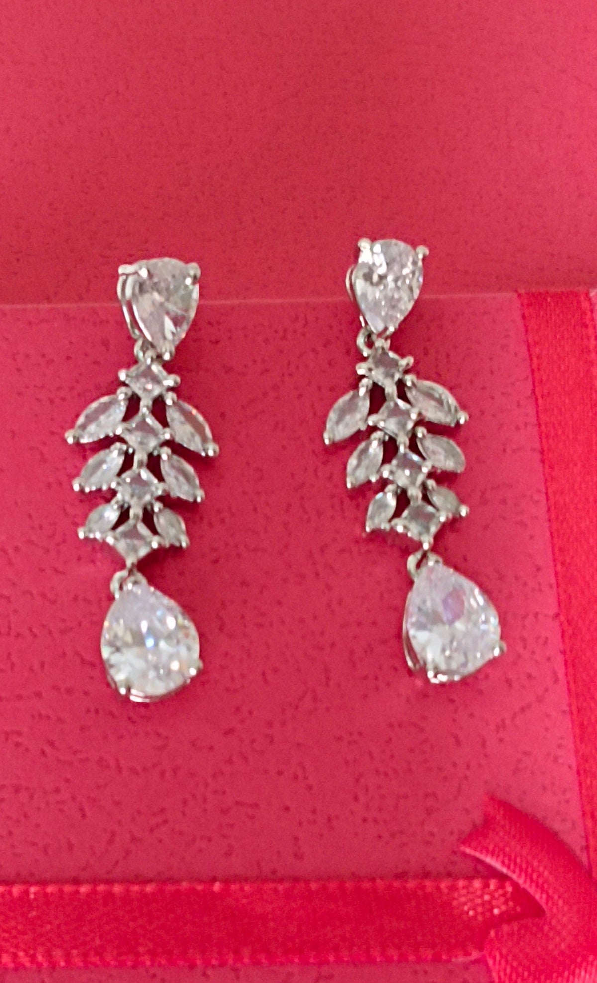 Silver Plated American Diamond White Studded Stone Earrings