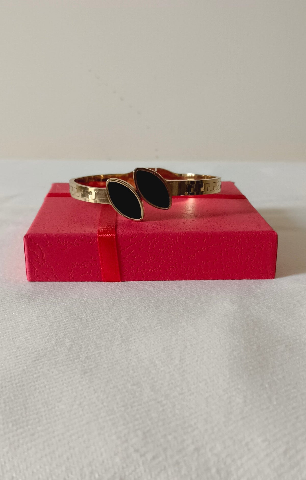 Black Petal Shaped Gold Finish Stainless Steel Cuff Bracelet