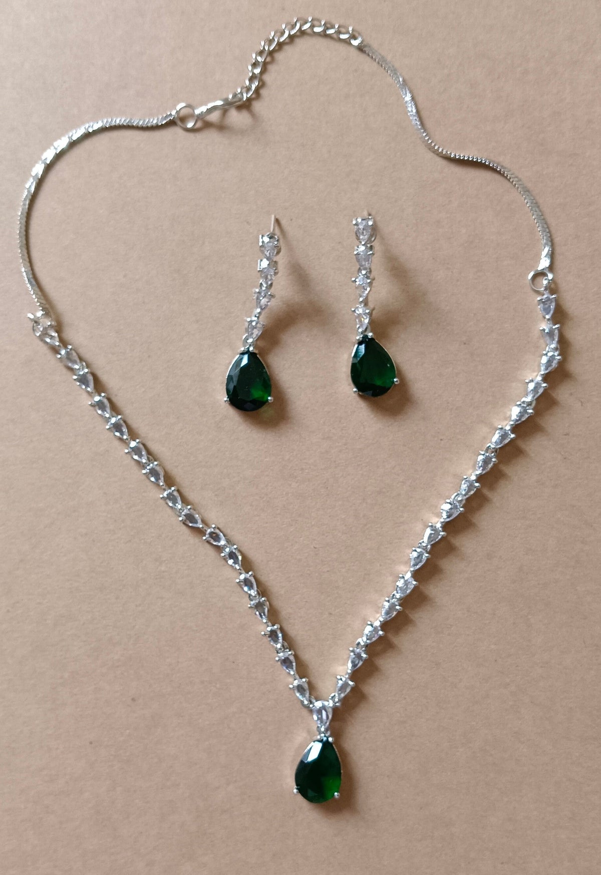 Silver Plated Green AD Jewellery Necklace Set