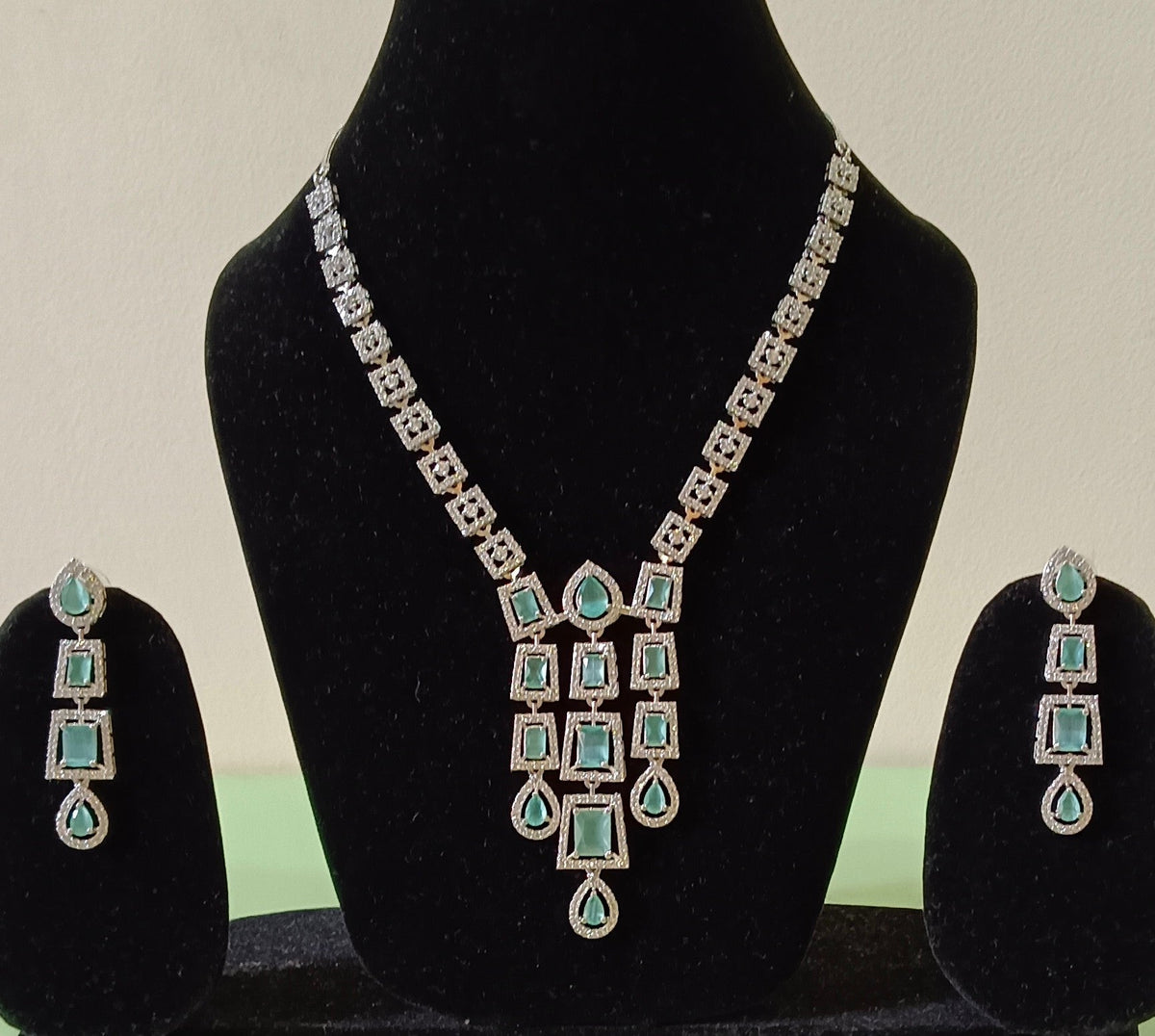 AD Triple Strand Mint Green Luxury Necklace Set
