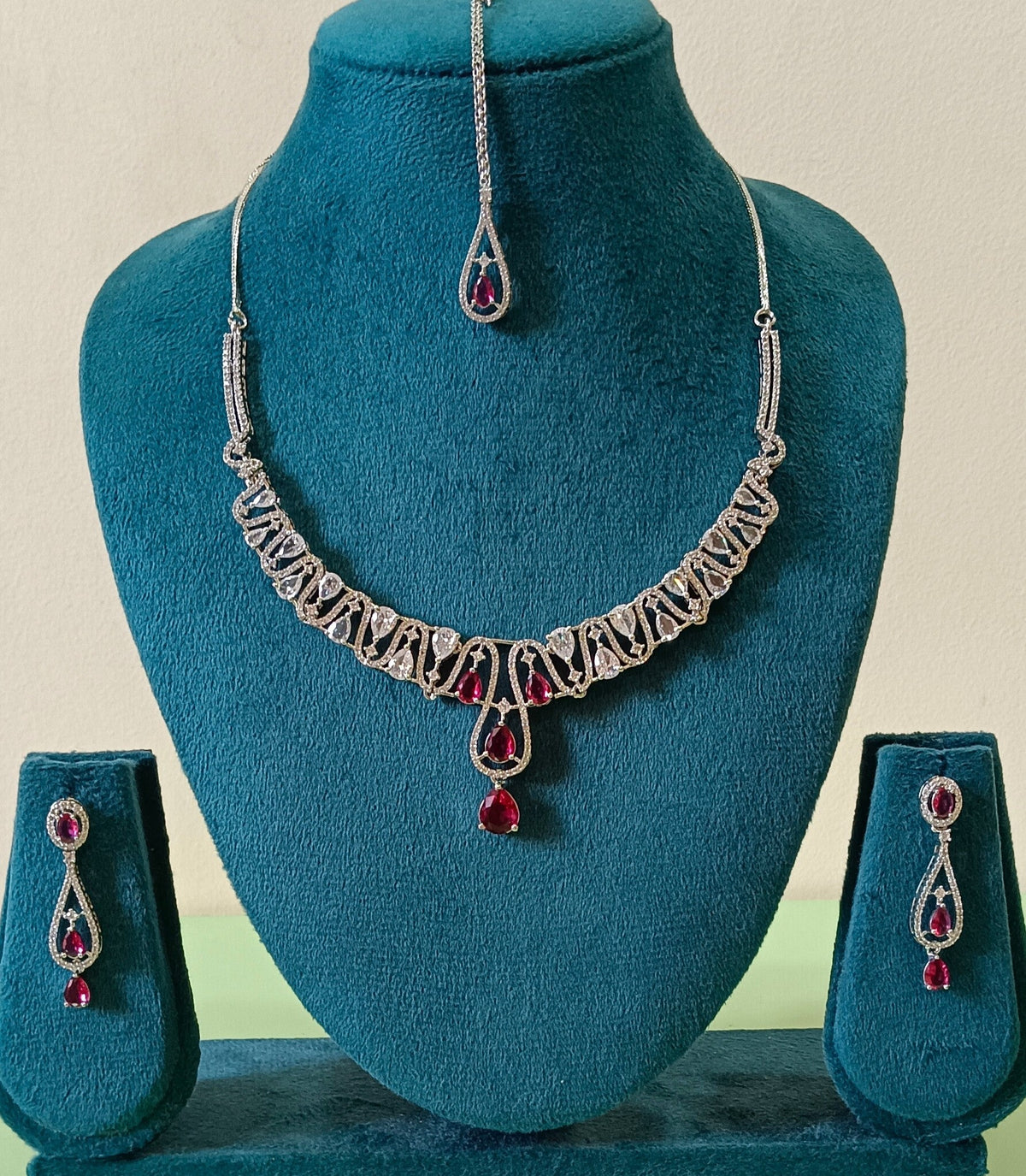 AD Silver Tone Finish with White Stone and Red Tear Drop Accents Hasli Necklace Set