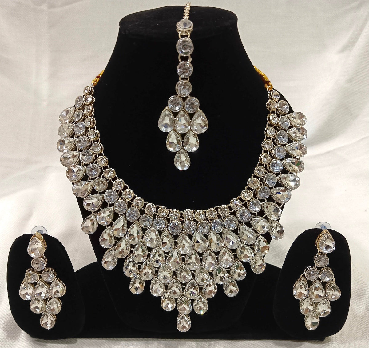 Gold Plated Stone Studded Bridal Choker Necklace Set