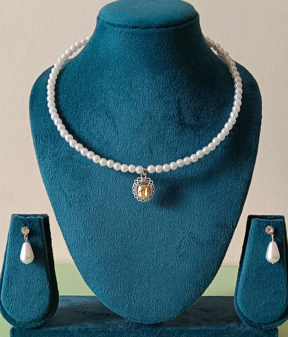Pearl and Amber Suite Necklace Set with Orange  Oval Pendant