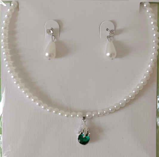 Pearl Traditional Necklace Set with Green Pear Shape Pendant
