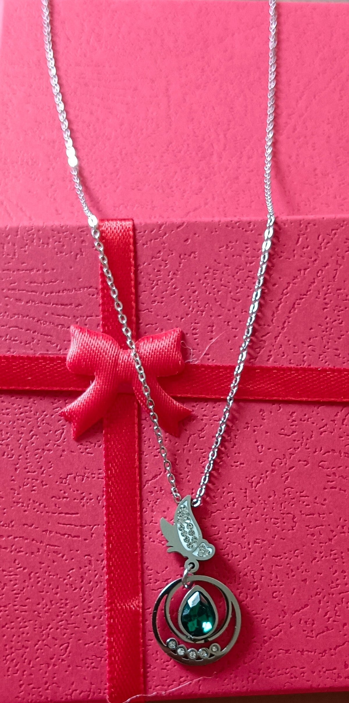 Emerald With Double Loops and Bird Stainless Steel Necklace